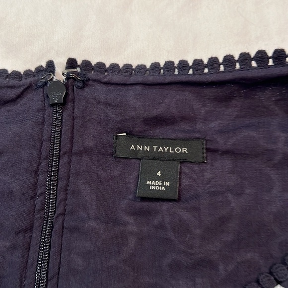 Ann Taylor size 4 sleeveless 100% cotton black with white embroidery  mini dress - Picture 5 of 9